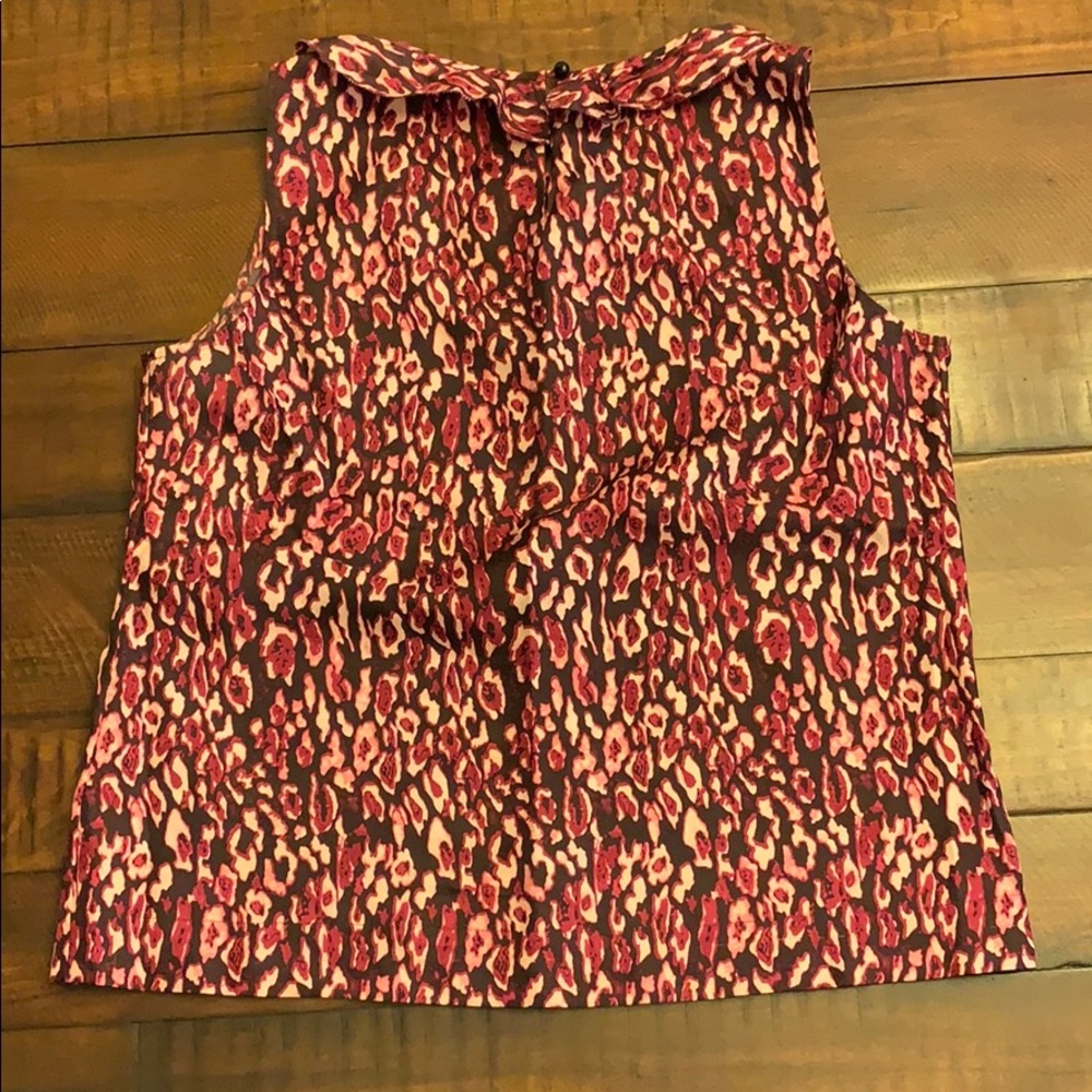 Banana Republic silk leopard print blouse
